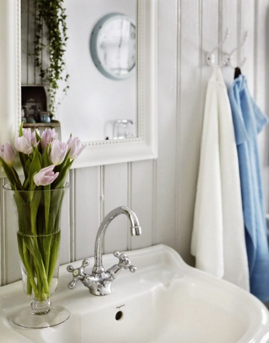 beautiful-white-sink-with-floral-ornament-in-shabby-chic-bathroom-design.jpg