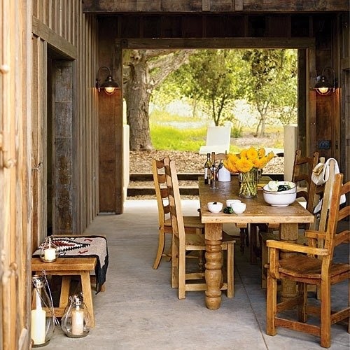 calm-and-airy-rustic-dining-room-designs-1.jpg