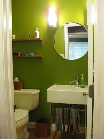 cindy-guest-bathroom-decoration-green.jpg