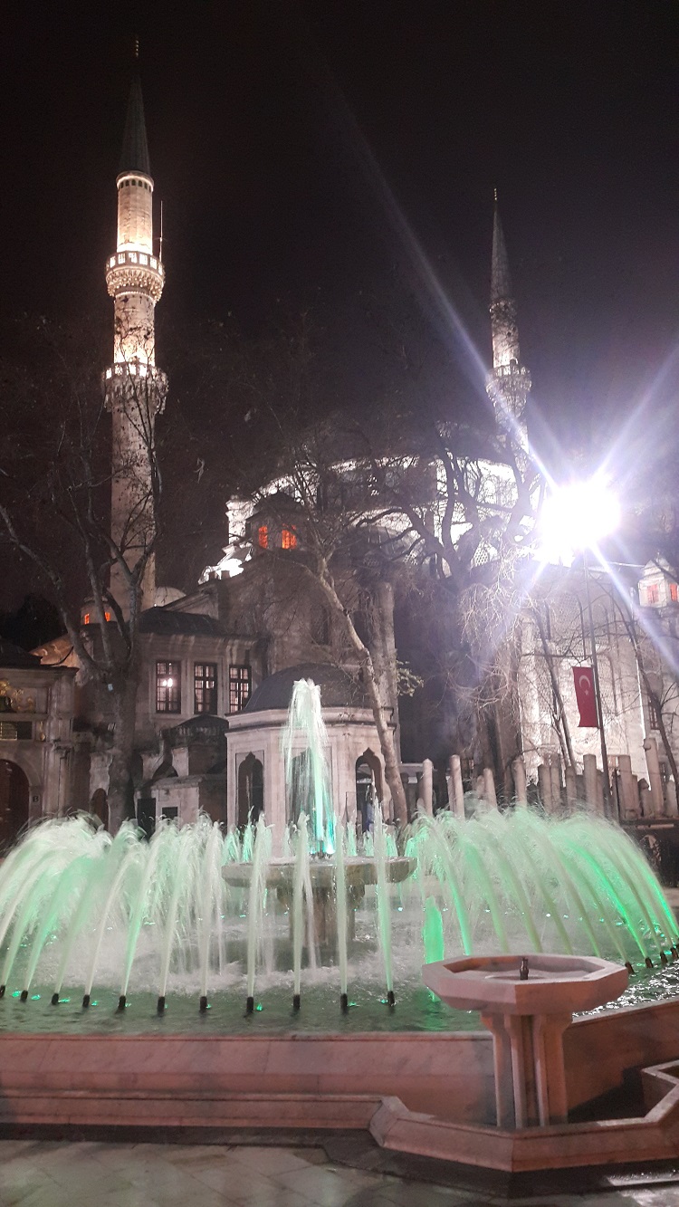 istanbul eyüp sultan cami.jpg