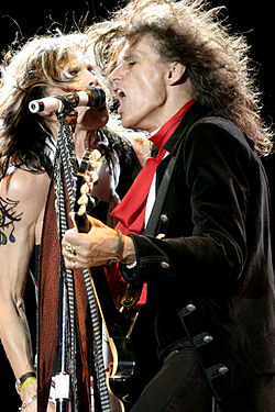 aerosmith_fotolari_%20(4)-2b.jpg