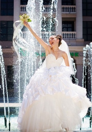 akay_gelinlik_modelleri_20123-21d.jpg