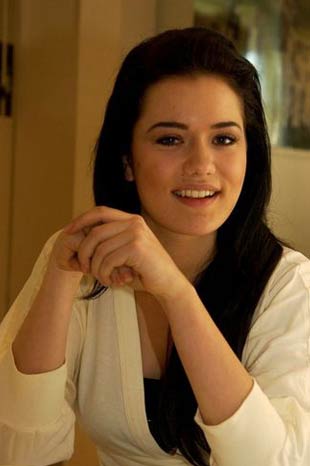 fahriye_evcen_resimleri%20(10)-271.jpg